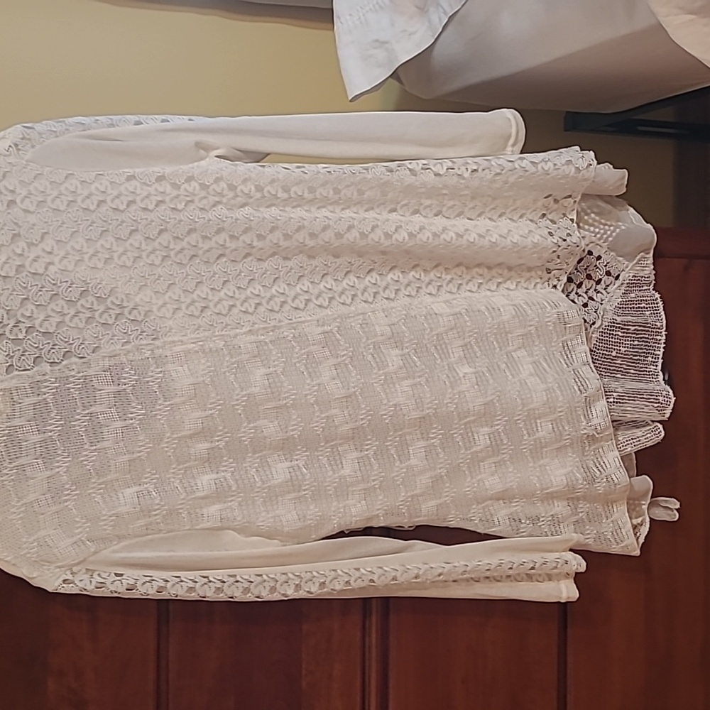 Simply Couture Ivory Crochet Tunic - Picture 5 of 11